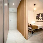 Mantovani Apartament-In The Heart Of Como